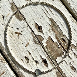 Chic Silver Hematite Beaded Necklace with a Shell Heart Charm